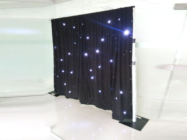Pipe and drape 1.0